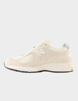 Zapatillas New Balance 2002 Beige Mujer