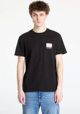 Camiseta Tommy Jeans negra bandera blanca hombre